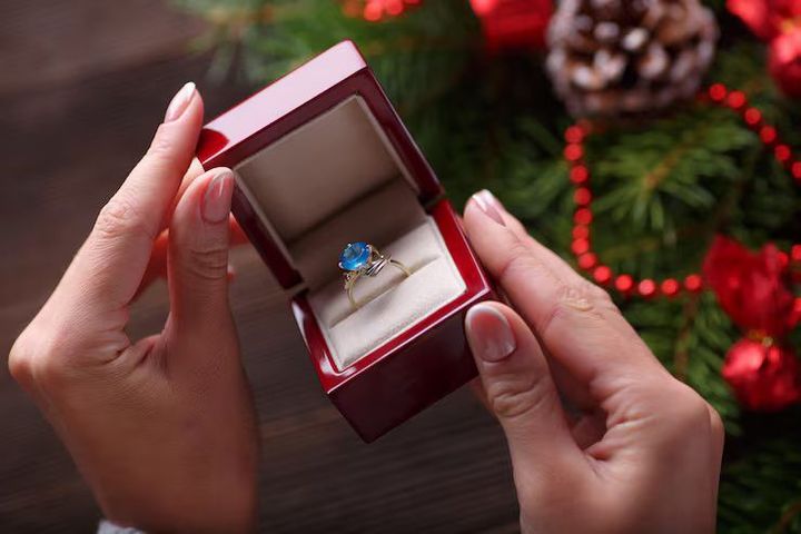 Custom Engagement Rings: Explore Personalized Designs and Distinctive Style Options