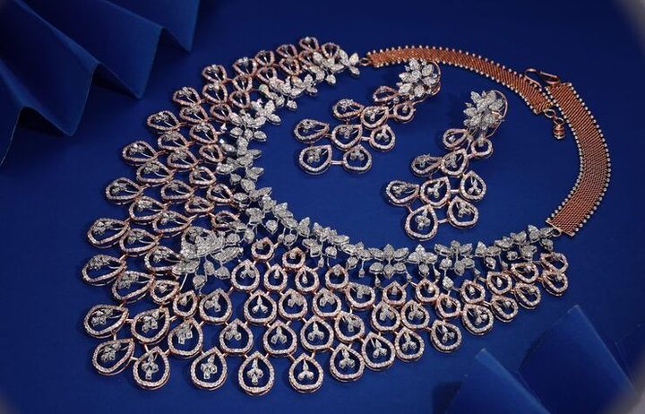 Modular Jewelry Designs: Guide to Styles, Components, and Practical Insights