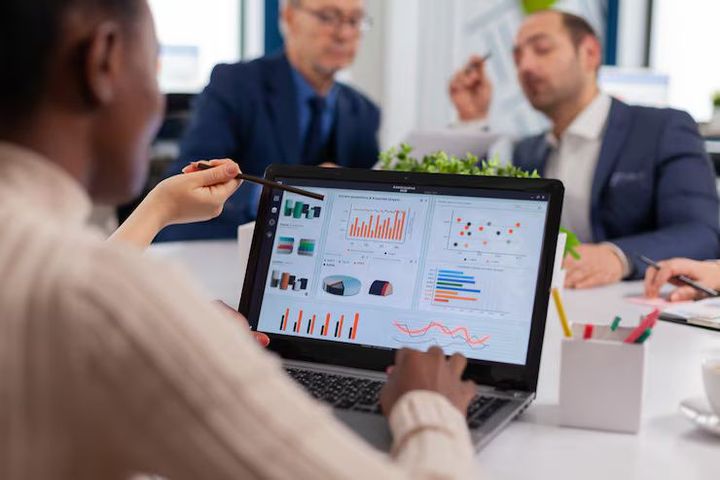 Master Data Management: Discover Enterprise Data Quality and Governance Strategies