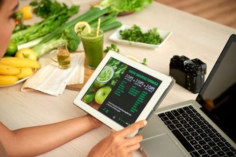 Sleep Recovery Technology: Guide to Devices, Features, and Practical Insights