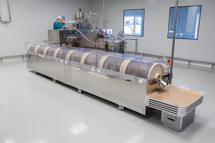 Thermoforming Machines: Discover Plastic Forming Technology and Packaging Applications