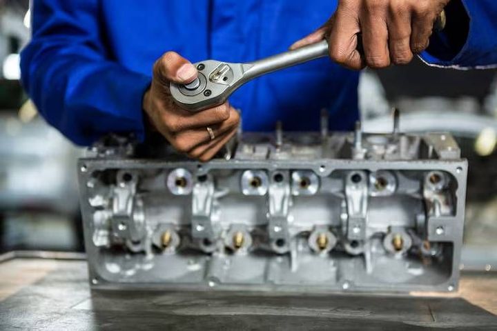 Engine Assembly Machines: Discover Automation Systems, Assembly Methods, and Technologies