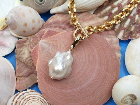 Mixed-Metal Jewelry: Learn the Basics, Trends, and Key Resources