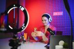 Live-Commerce Entertainment: Discover Trends, Features, and Important Facts
